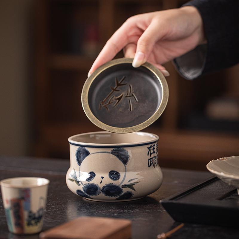 复古手绘熊猫茶渣缸水盂小号高档家用陶瓷草木灰书法建水茶洗带盖