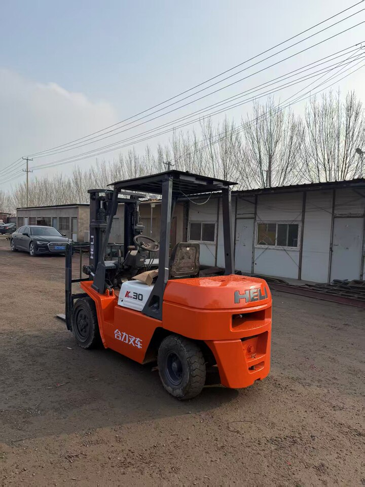 3月17日徐州委托-资产处置合力叉车一台,载重3吨,功能正常网络拍卖公告