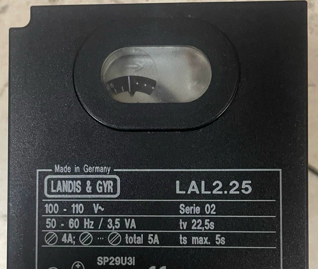 LANDIS & GYR控制器 LAL2.25，德国原装，型