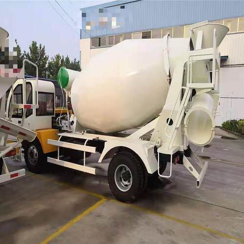 新款4方混凝土搅拌车 轮胎小型水泥搅拌车 混泥土搅拌车生产厂家