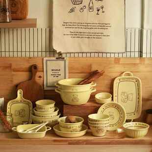 熊碗碟釉下彩陶瓷双耳汤碗卡通餐具勺子圆盘带把手柄碗泡面婚庆