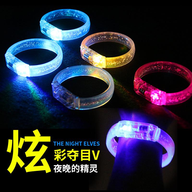 网发光亚克批发夜光男女荧光棒小商品红地摊货力儿童玩具手环电子
