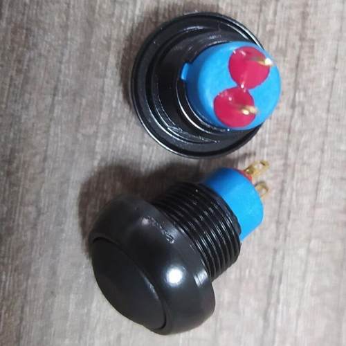 APEM自复位非自锁IP67防水按钮开关IPR3SAD2GLM