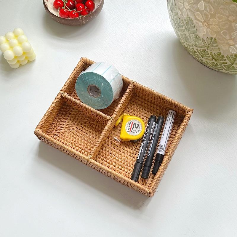 新品越南藤编桌面收纳盒 办公杂物分格收纳篮卡片 手机摇控器储物