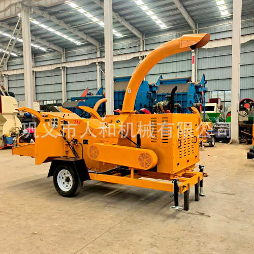 大型拖挂式树枝粉碎机园林绿化干湿枝条粉碎机林场果园杂木碎枝机