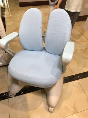 法兰芭比好学童儿童学习桌真实使用揭秘，多注意下再选