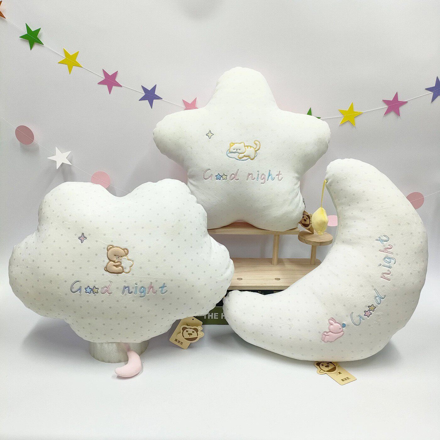 正版鼻涕熊花馨兔毛绒抱枕星星云朵睡觉靠枕陪伴月亮款儿童玩具