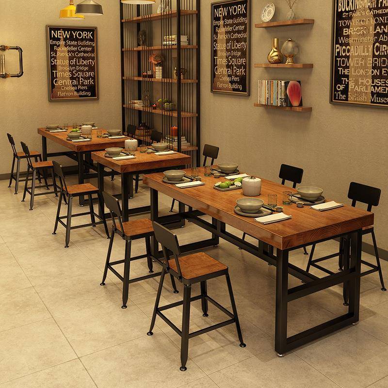 新款直销美式烧烤店实木休闲桌子酒吧复古餐桌椅组合工业风西餐厅