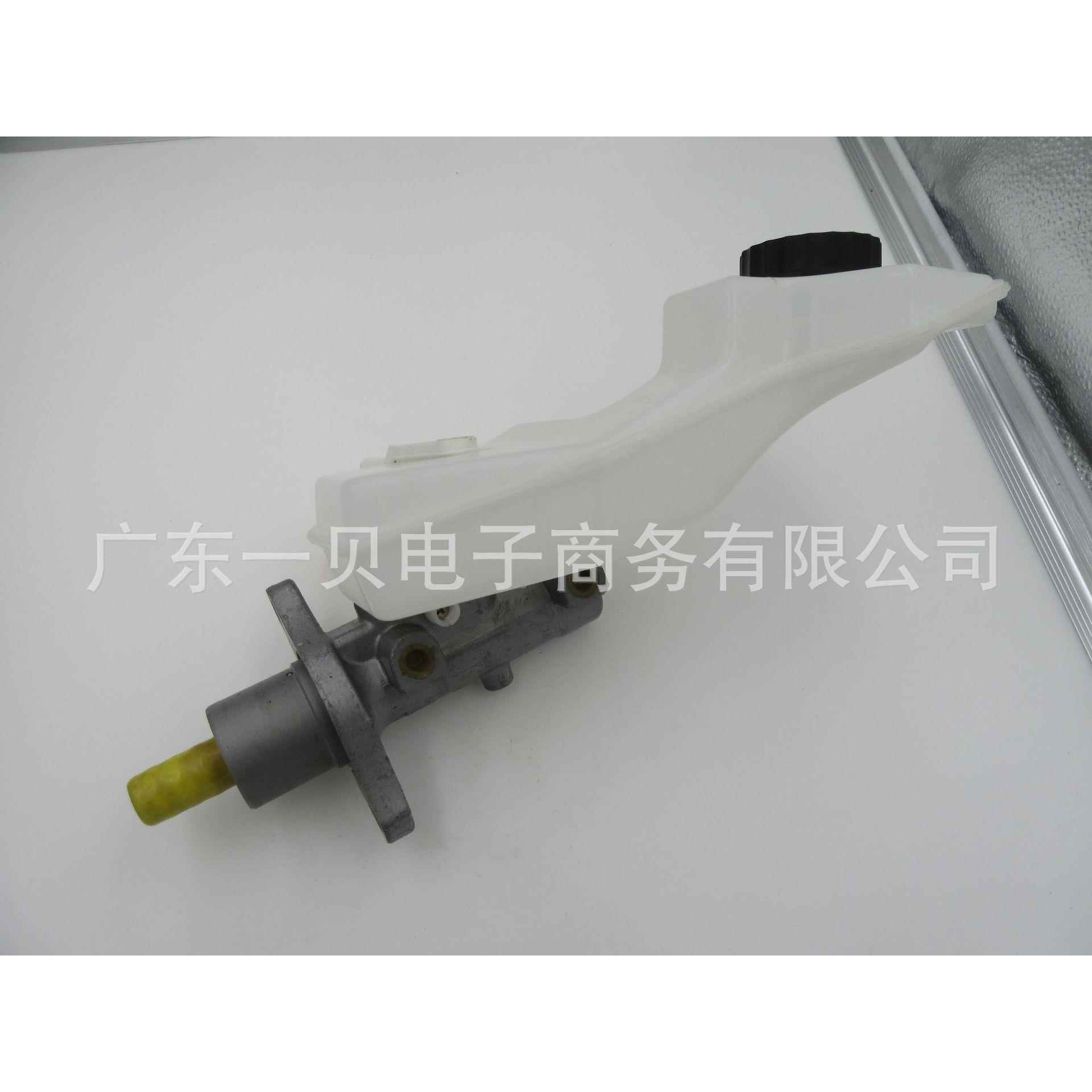 适用于马自达 3刹车总泵BSYA-43-40ZA