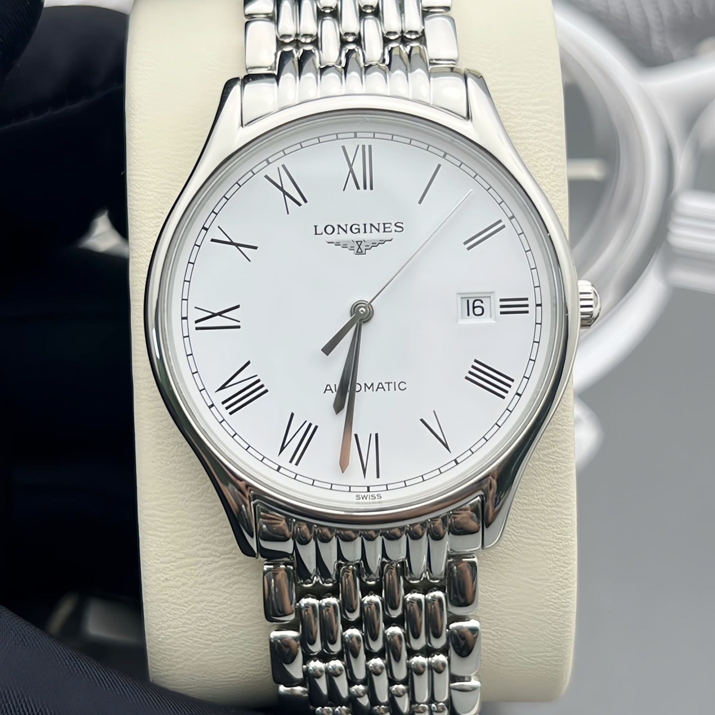 即刻拍公价11900[98新]浪琴律雅机械日历男士手表L4.960.4.11.6