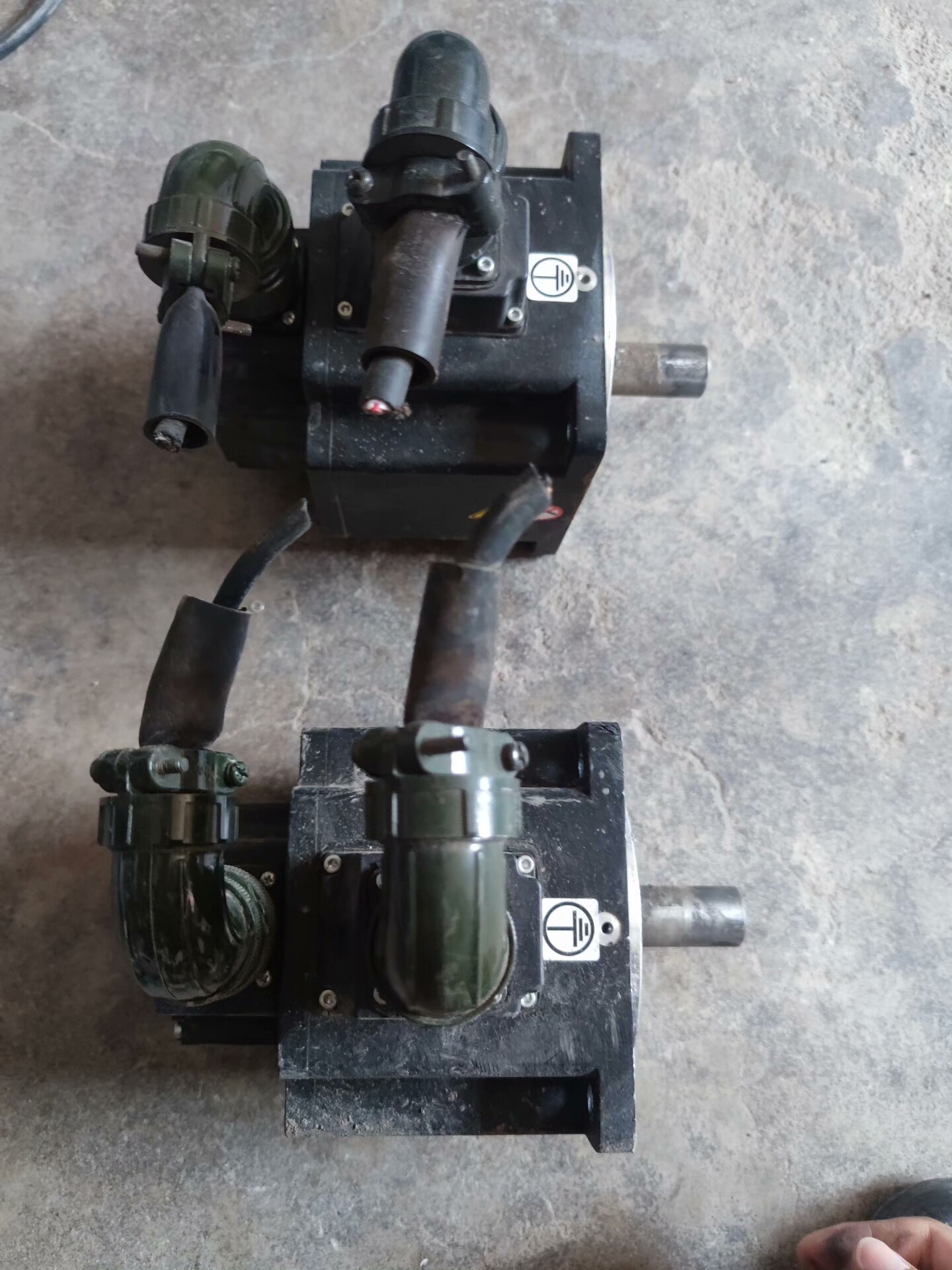 施耐德电机iec60034-1 bch2mm1023ca6c