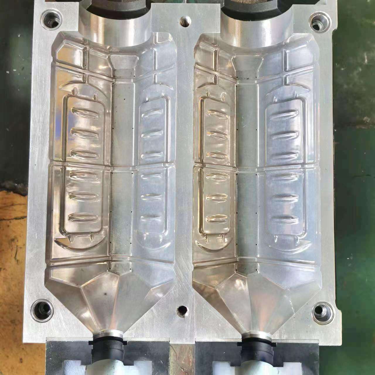PET全自动半自动吹瓶机一出二3升5升矿泉水瓶吹塑模具