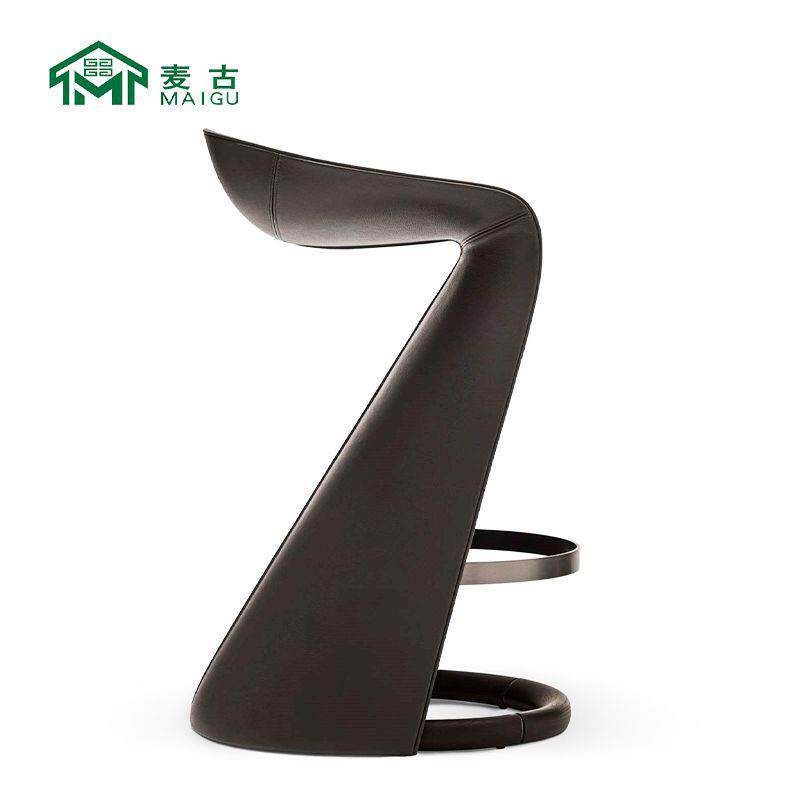 麦古现代设计金属轻奢吧台椅创意设计异形造型吧椅咖啡厅前台单椅