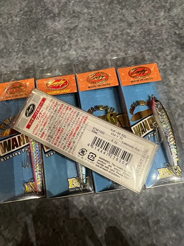 Совершенно новый японский карандаш Luckycraft60