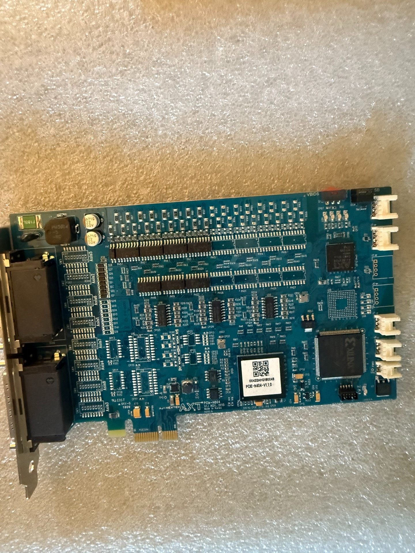 AXT PCIe-N804 V1.1