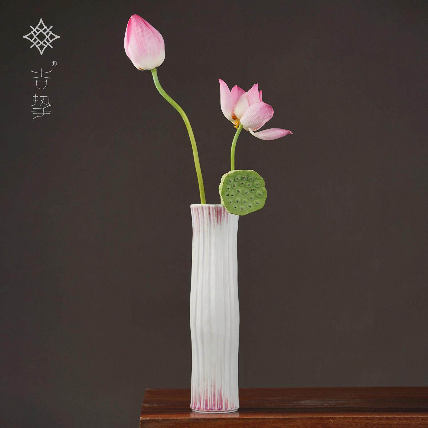 吉挚花相印陶瓷异形花瓶景德镇轻奢高级感客厅玄关水养插花摆件