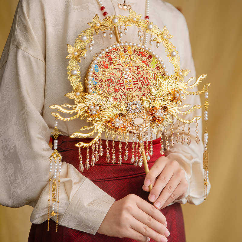 diy结婚团扇四时吉祥红色刺绣明新品新娘材料重工制流苏中式包婚