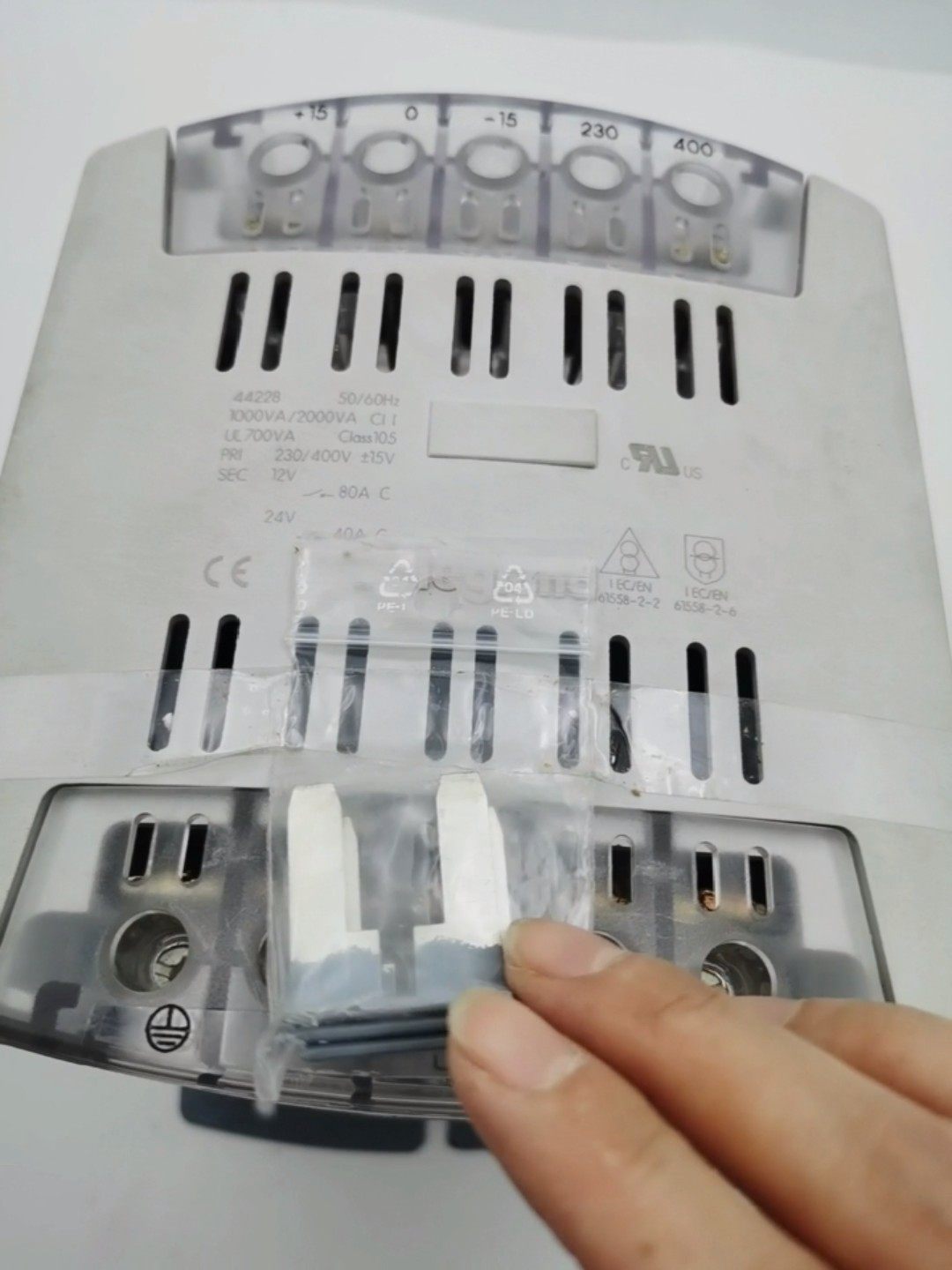 4228全新原装法国legrand罗格朗隔离变压器火牛442