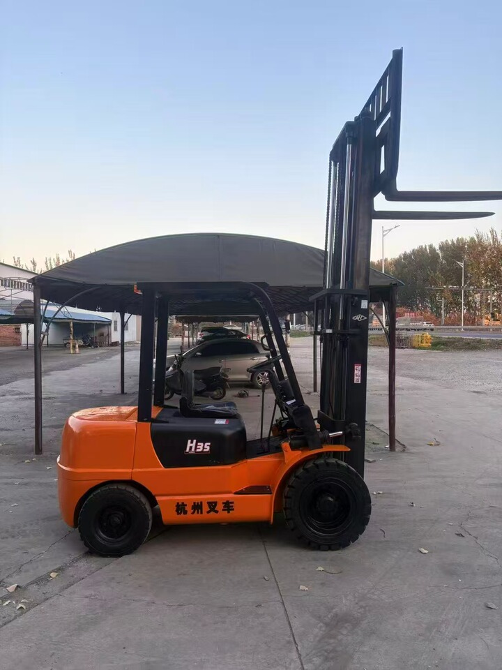 11月19日天津杭州3.5吨叉车升高3米网络拍卖公告