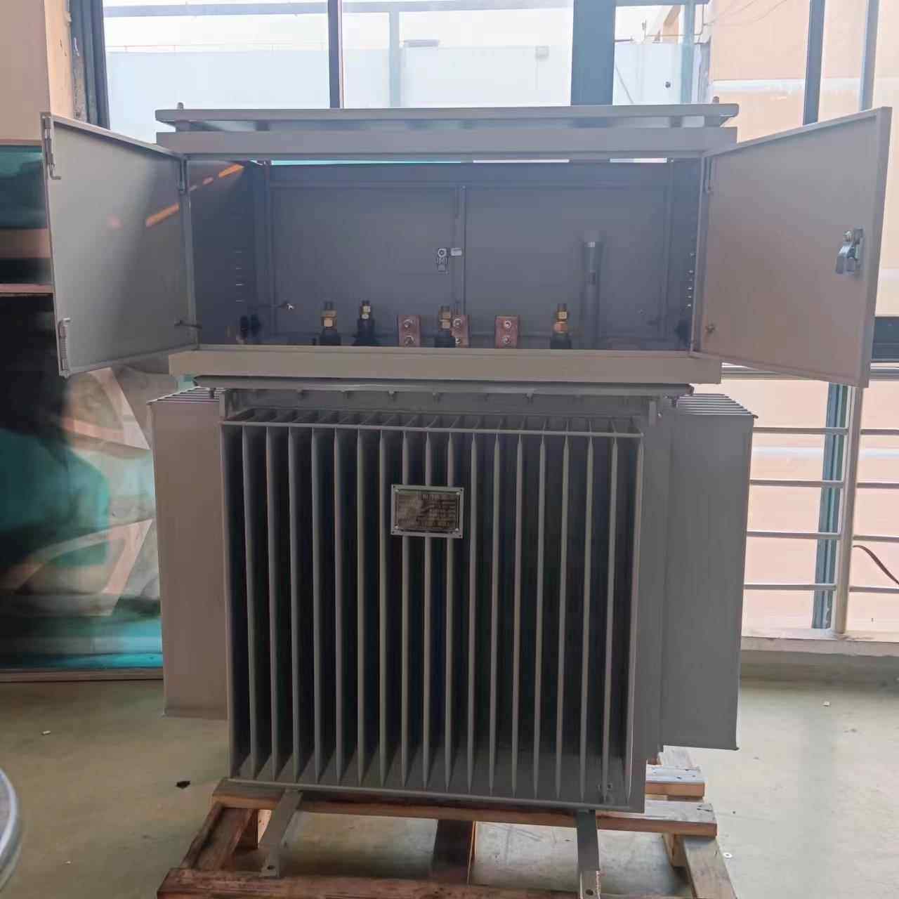 桥梁工程隧道水利工程专用三相油浸式升压稳压器降压变压器200KVA