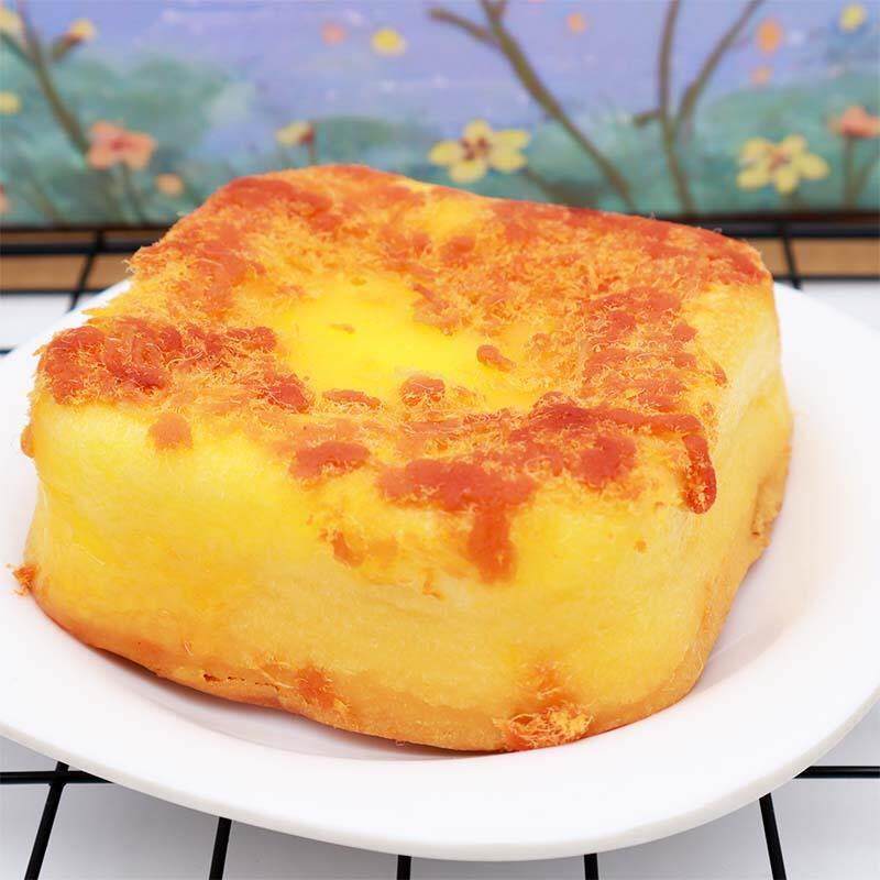 蝴蝶结布蕾烧蛋糕咸蛋黄肉松味巧克力椰奶味整箱营养早餐抗饿零食