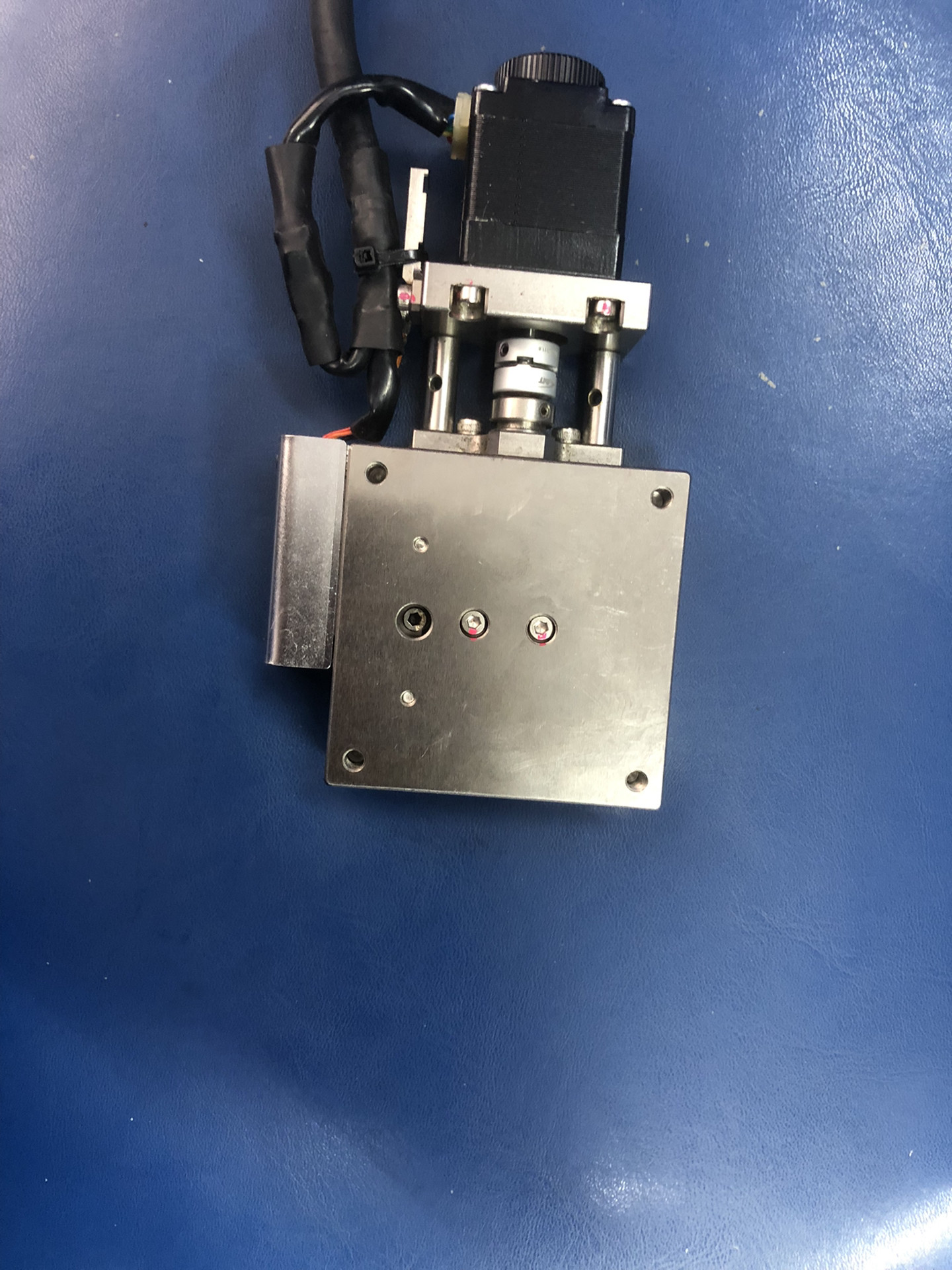 GMT台湾原装正品AX60-F2NR-ND平台二手拆机成色新