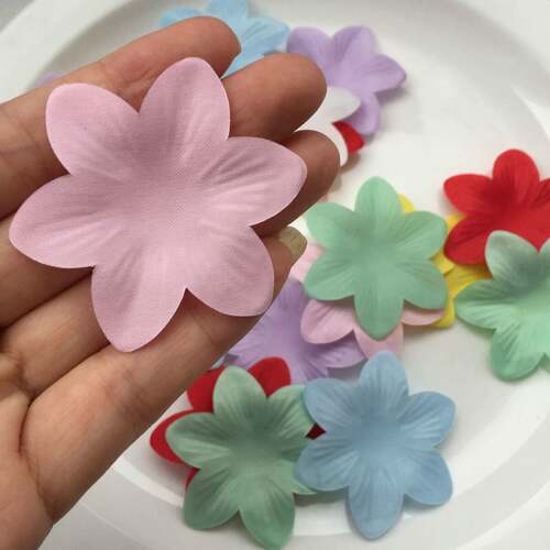 5.6cm六叶花片DIY配件婚纱礼服头纱装饰彷真花瓣缎布花瓣*100片