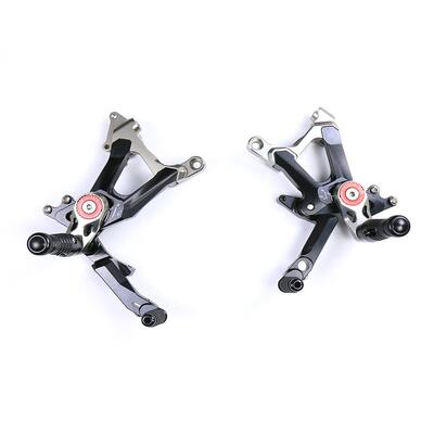 适用杜卡迪 PanigaleV4 V4S V4R改装碳纤维升高脚踏总成可调竞技