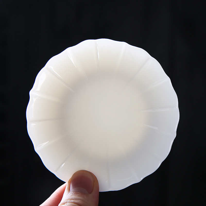 羊脂玉白瓷茶杯托小杯垫杯托陶瓷功夫茶具零配茶道创意防烫隔热垫