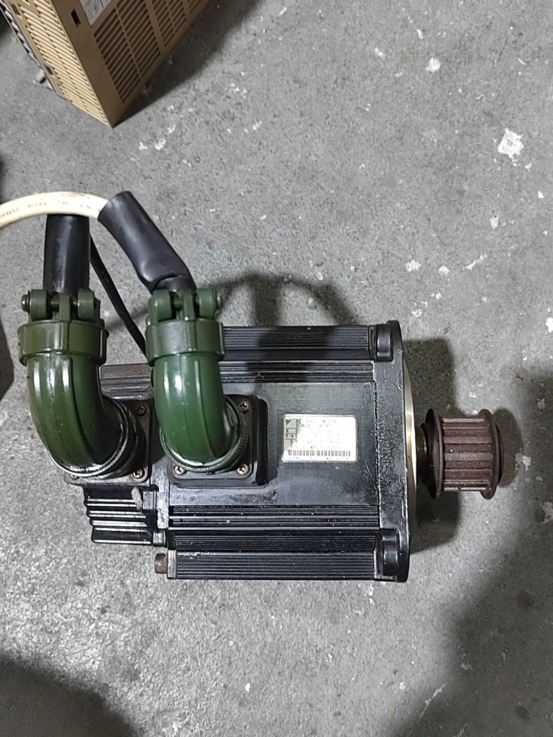 安川电机SGMGH-09ACA61拆机包好实图拍漂亮不包邮