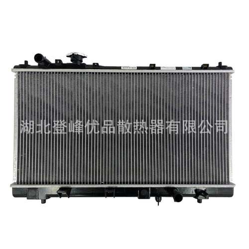 实力厂家全系汽车配件散热器水箱FP87-15-200A适配于普力马