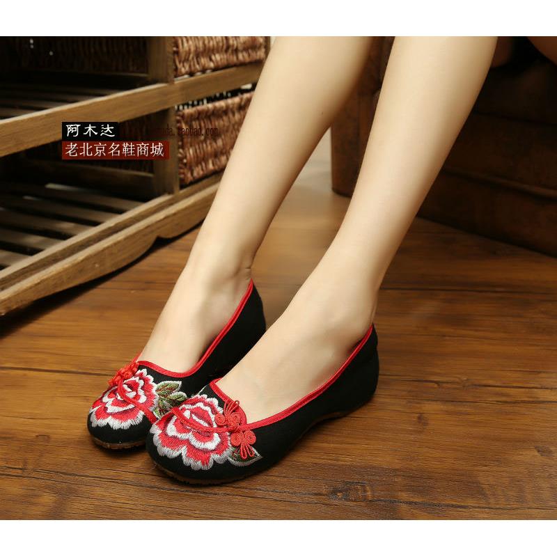 正品民新风格老北京布，底底小楔鞋，国风覆古族风格绣花鞋，妈妈