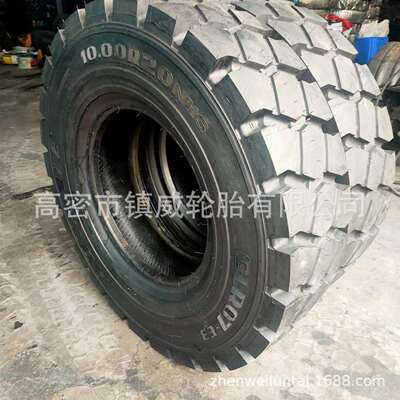 叉车轮胎 9.00R20 10.00R20 块花轮胎