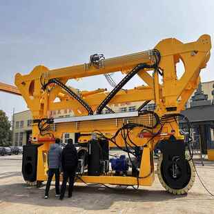 箱 靖起跨运车 适配多种集装 抓取运输堆垛功能 20t 非标设计