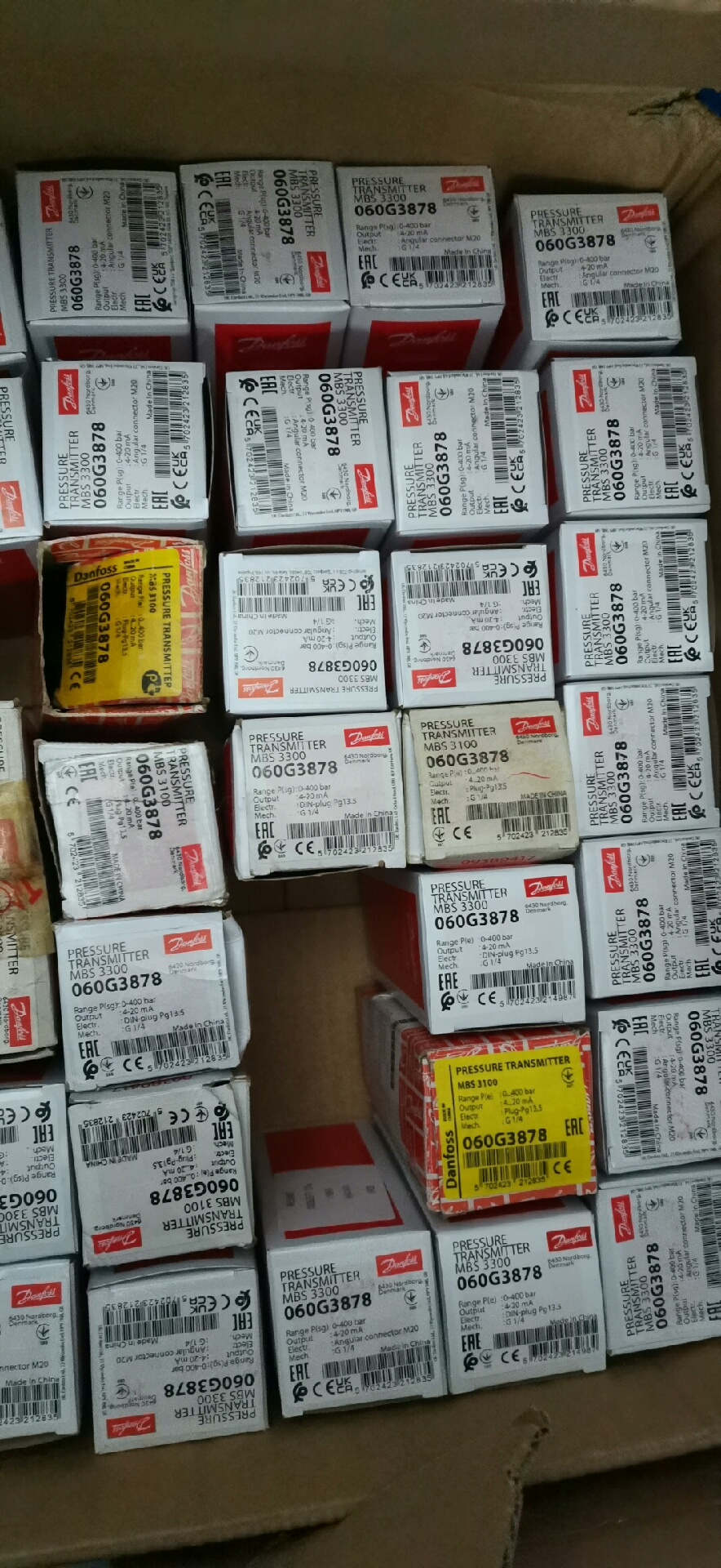 060G3878  压力传感器  0-400bar  20个