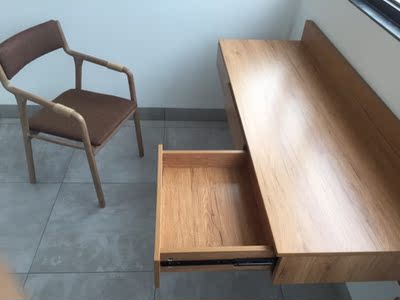 揭秘用后反馈尚上唯品书桌怎么样，真实入手感受？