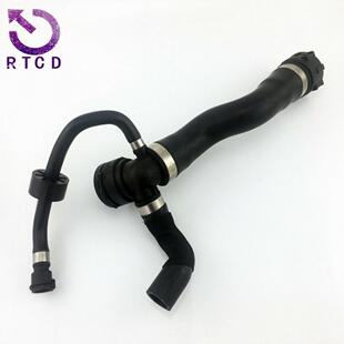 适用 BMW F07 上 F10 F06 17127580957 F02 水箱散热器软管 F01