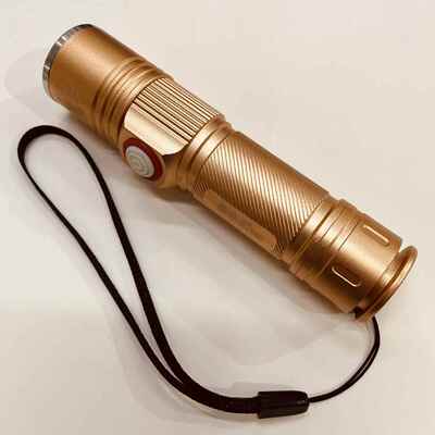 高档森林置虎X80伸缩变焦手电筒袋紧充凑口型可充电内锂电池户外