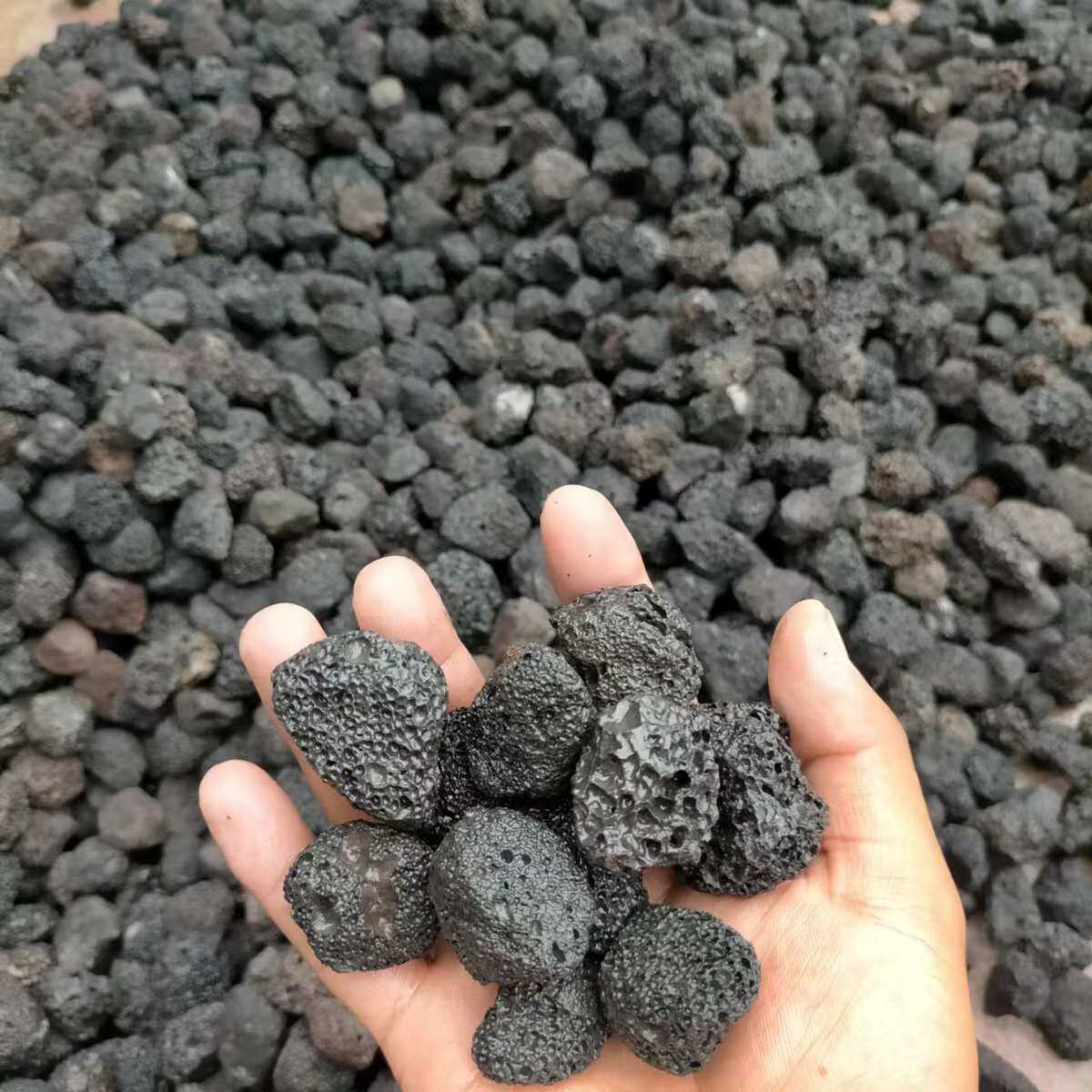 用火扩香薰红色黑色供应火山石园艺鱼缸山石香厂家造景火山岩