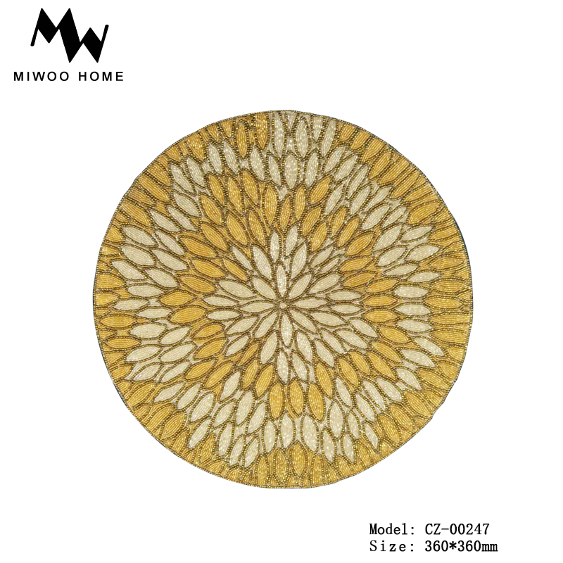 现代简约手工穿珠刺绣餐垫脚丫餐桌垫餐厅西餐垫纯手艺圆形花瓶垫