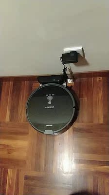 真实对比科沃斯DF45和DG800扫地机器人哪个好，区别大不大呢？