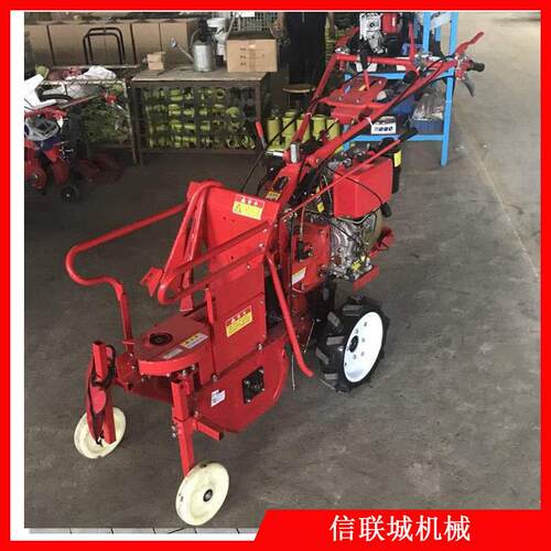 自走式玉米收割机小型家用柴油收割机山地