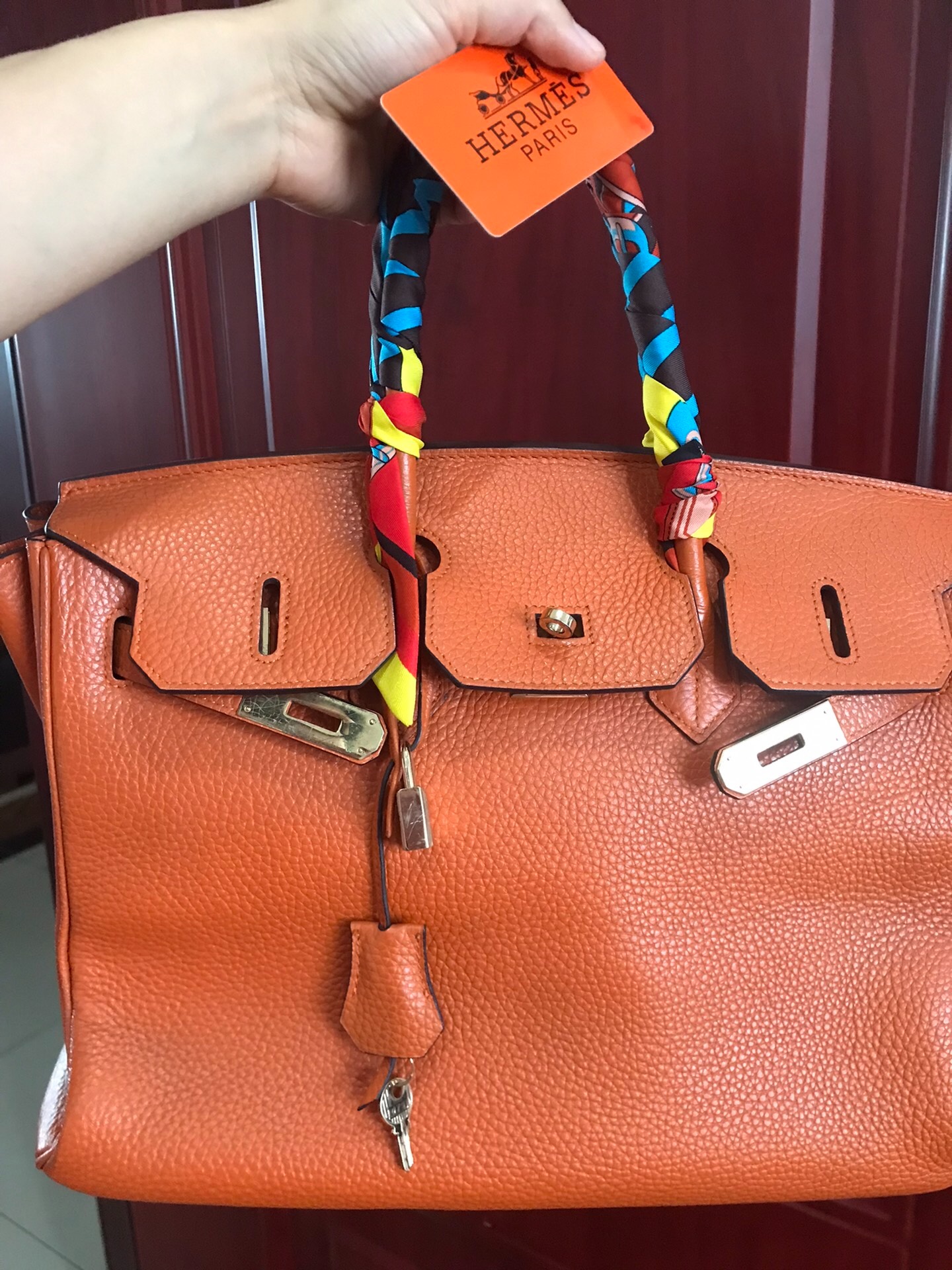 thumbnail for Hermes Birkin platinum orange bag, the body is very heavy, the texture is particularly good, and the largest size is very large