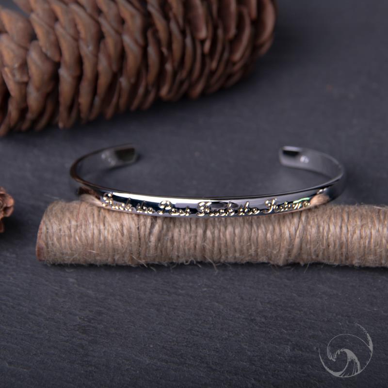 高档UND手E锯RCOVER 银手 高桥盾纹身图腾齿腕饰 GIZ情侣纯银镯饰