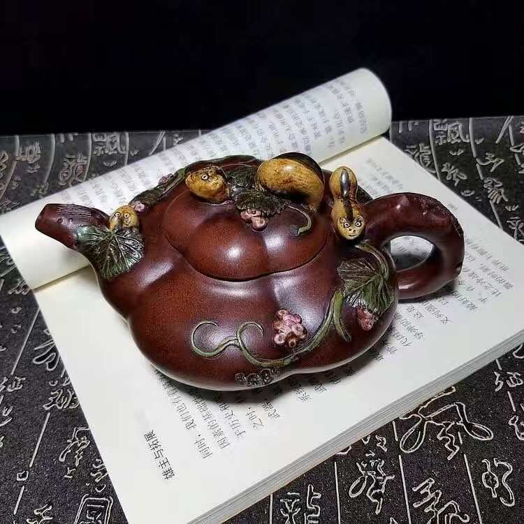 宜兴紫砂早期老一厂纯全手工紫砂壶松鼠葡萄四方粉彩茶壶仿老徐萍