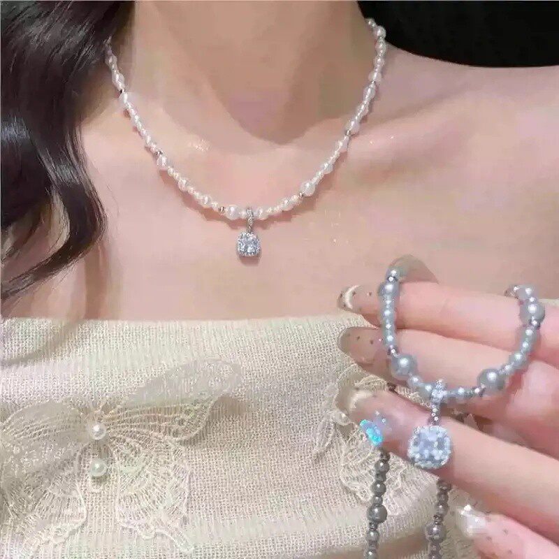 铜合金曼塔玫瑰色项炼小众少女感百搭方糖吊坠精致小香风锁骨炼