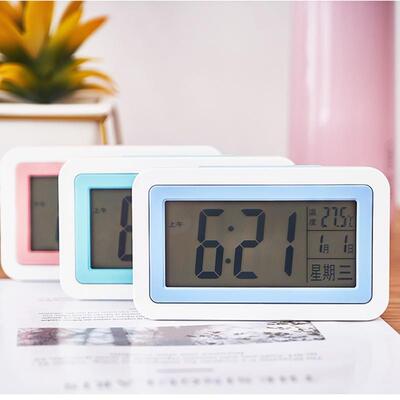 新款6601LCD大屏报时钟老人电子钟闹钟中文语音三组闹钟盲人时钟