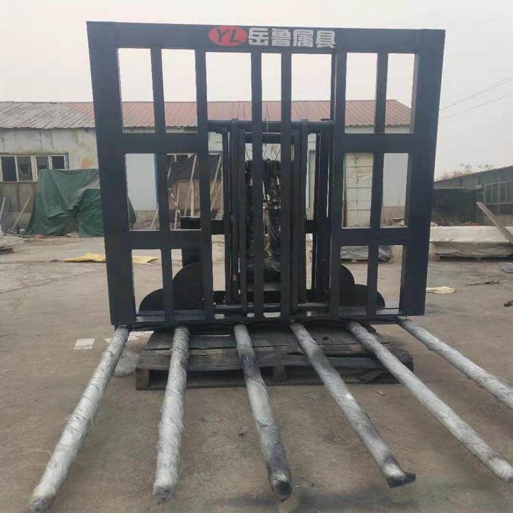 叉车推出器旋转推出器 推拉器叉车属具生产厂家 厂家直销量大从优