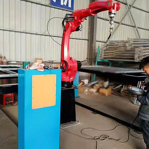 机器位人1吨动加长变机自旋转平台焊接自焊汽动YRZ车配件焊接应用