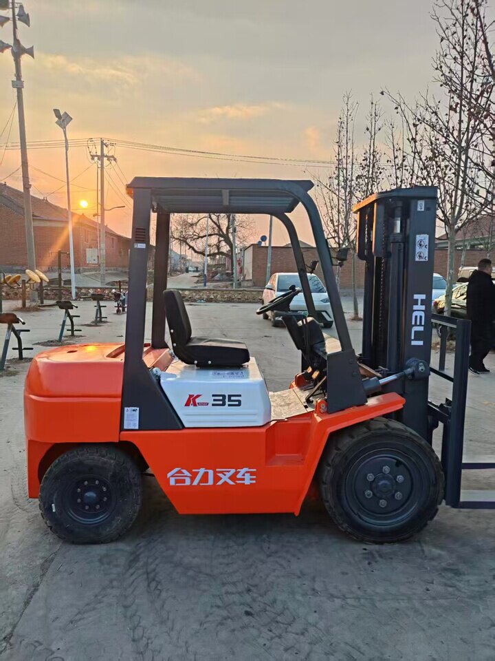 4月10日天津合力3.5吨叉车起升三米网络拍卖公告